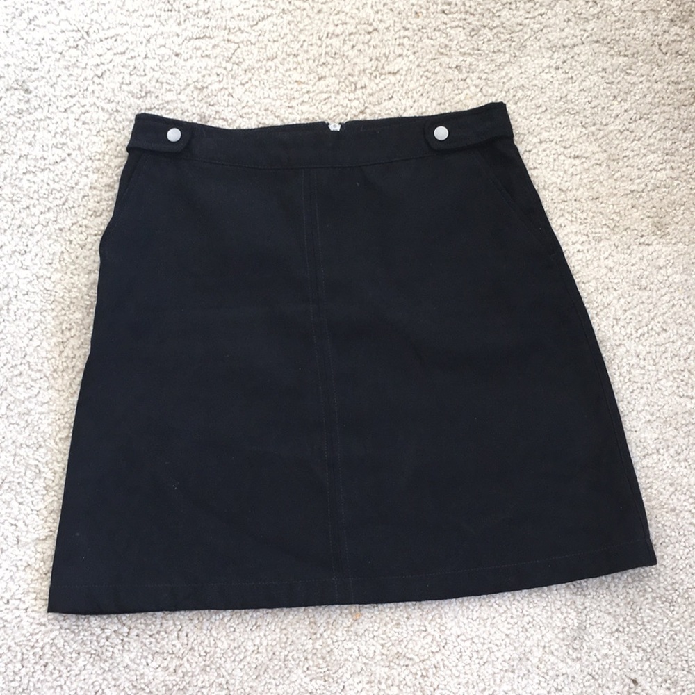 Oasis Black mini skirt